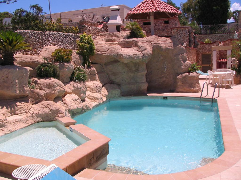 Tranquil Villa Apartments Units Mellieħa Exterior foto