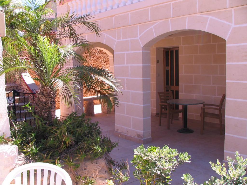 Tranquil Villa Apartments Units Mellieħa Exterior foto